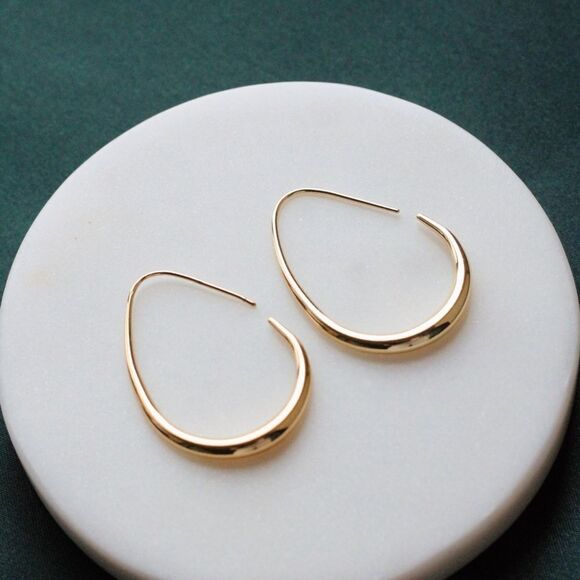 18K Gold Water Drop Hoop Earrings - Picture 5 of 11